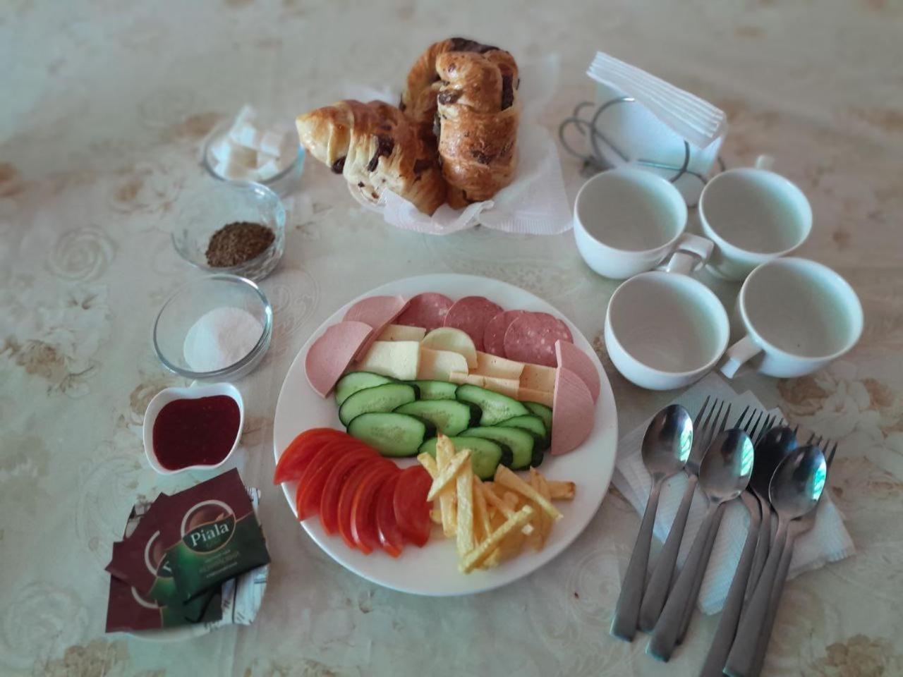 Yukon Hotel Bosteri Kültér fotó