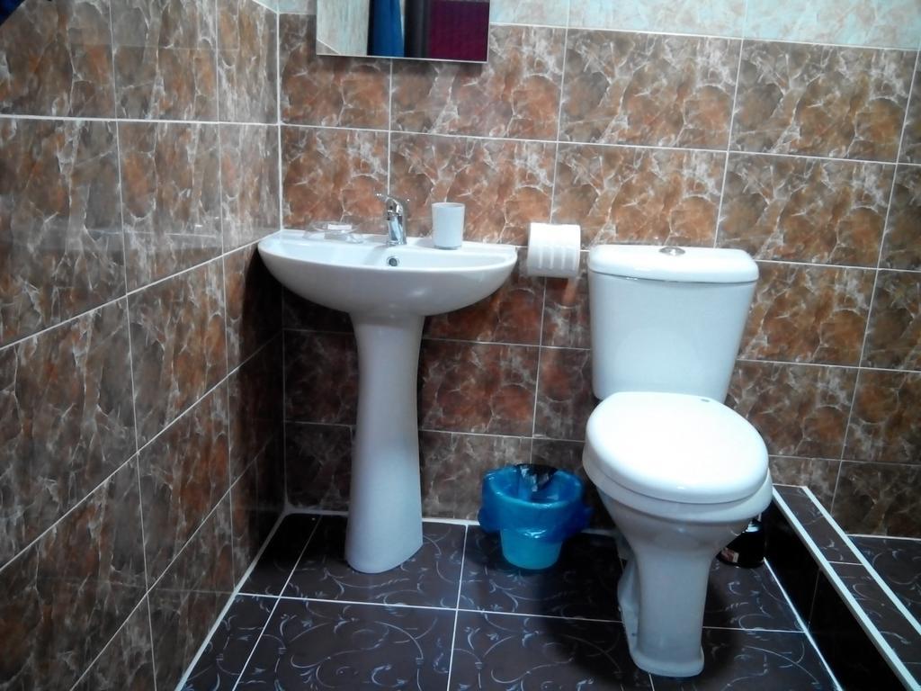 Yukon Hotel Bosteri Kültér fotó